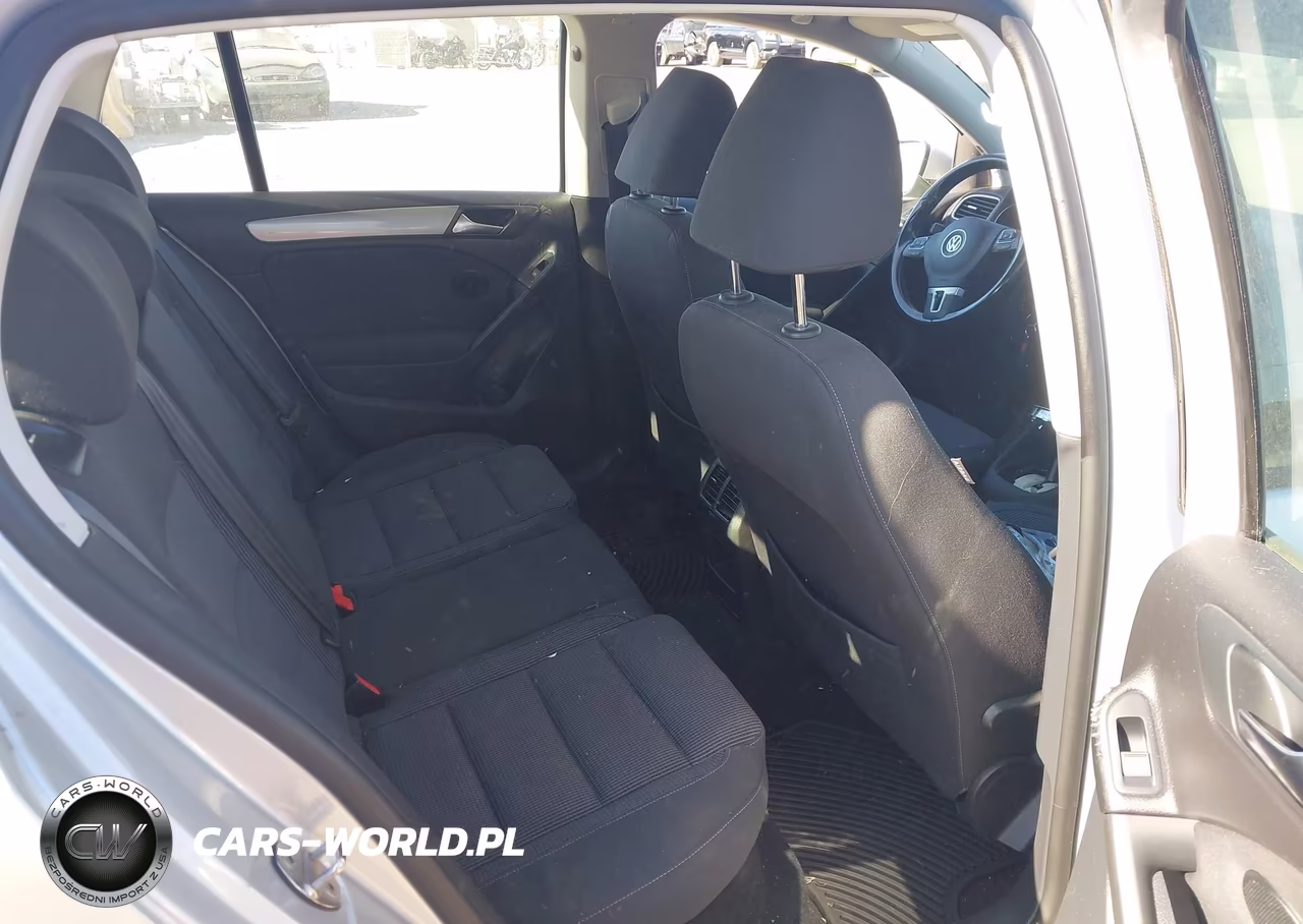 2013 Volkswagen Golf 2.0L Tdi 4-Door VIN:WVWDM7AJ3DW131688 - 8