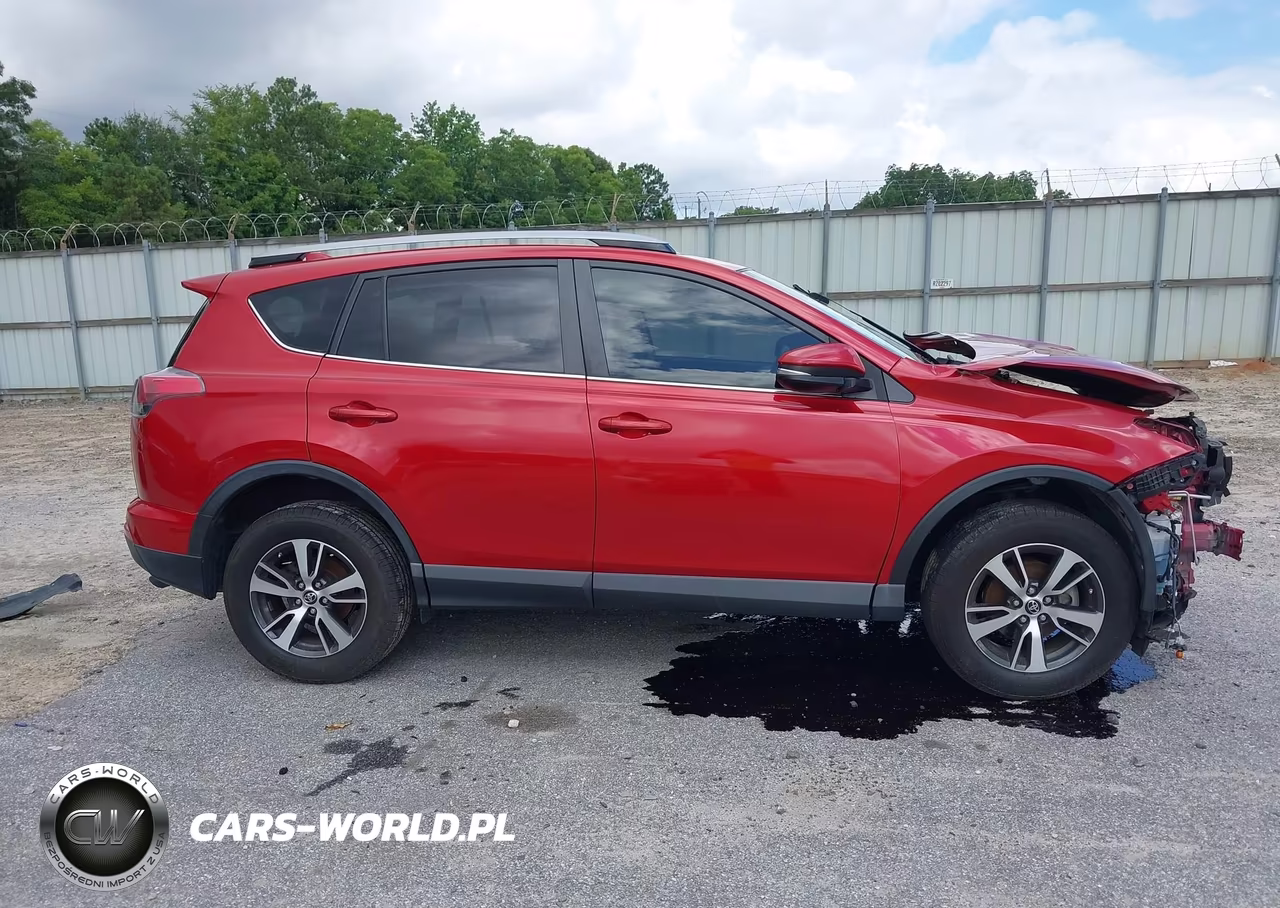 2017 Toyota Rav4 Xle VIN:JTMWFREV8HJ105943 - 14