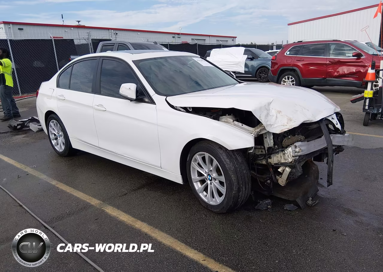 2016 BMW 320I xDrive – zdjęcie 1 z 17