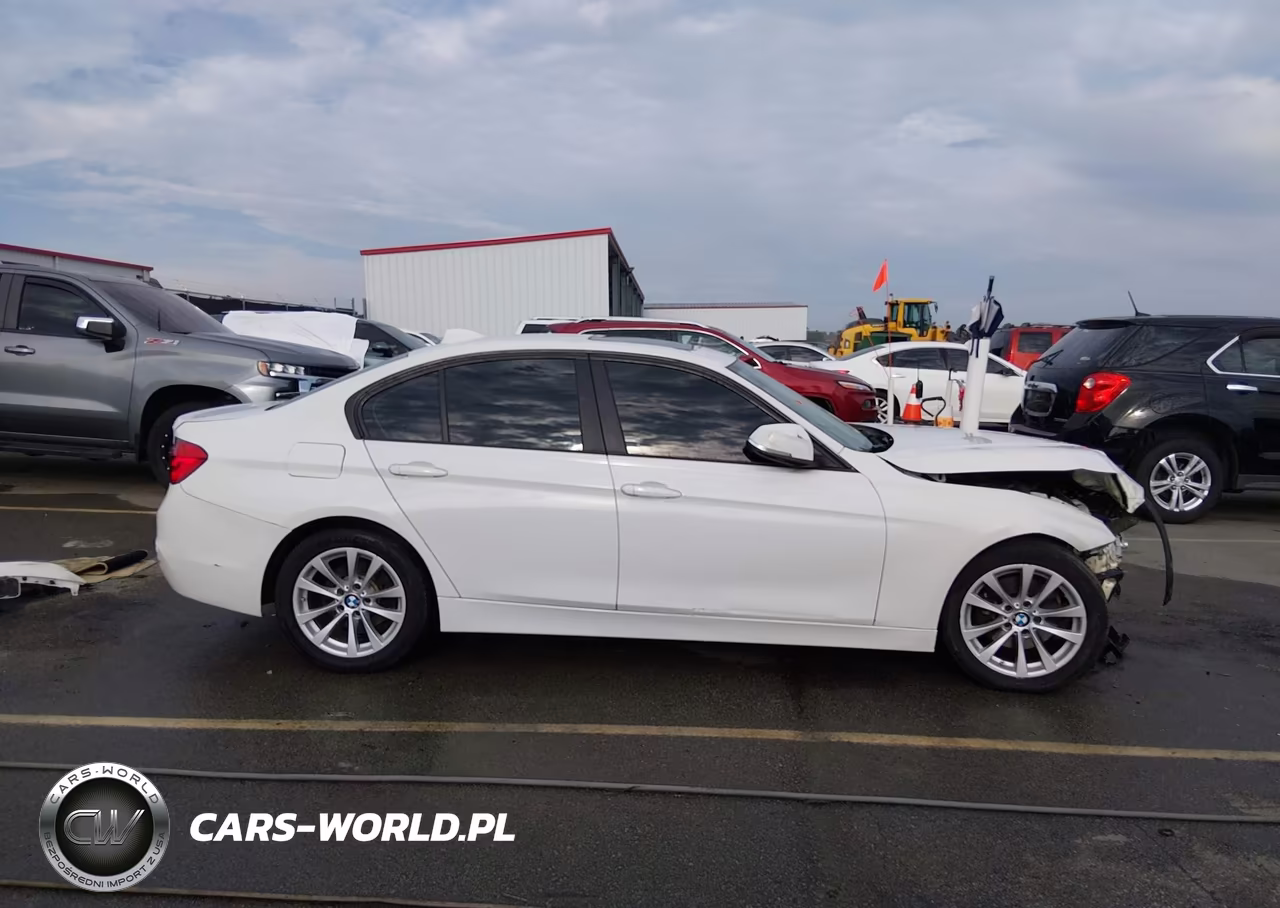2016 BMW 320I xDrive VIN:WBA8A3C55GK688713 - 14