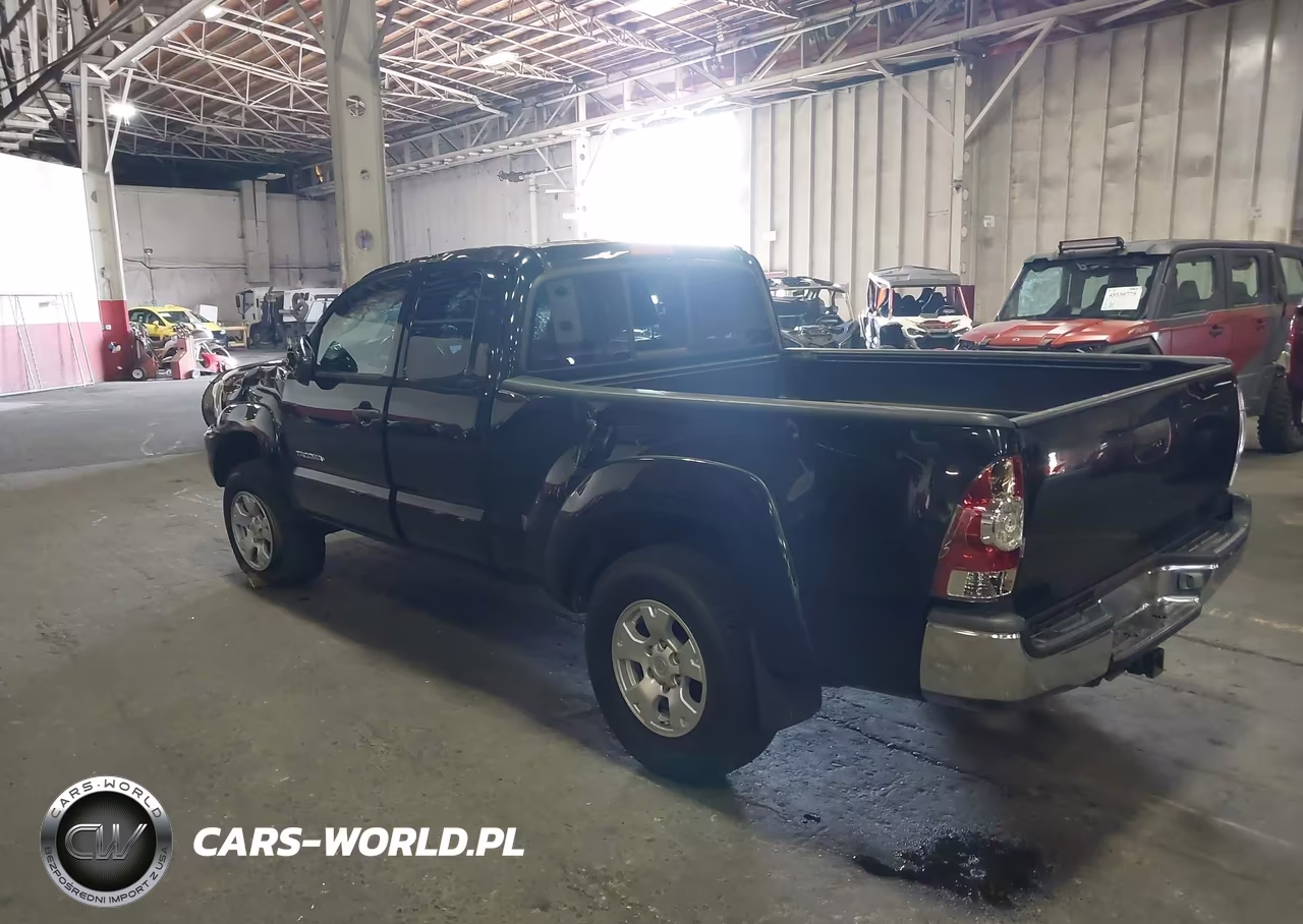2013 Toyota Tacoma VIN:5TFUX4ENXDX018253 - 3