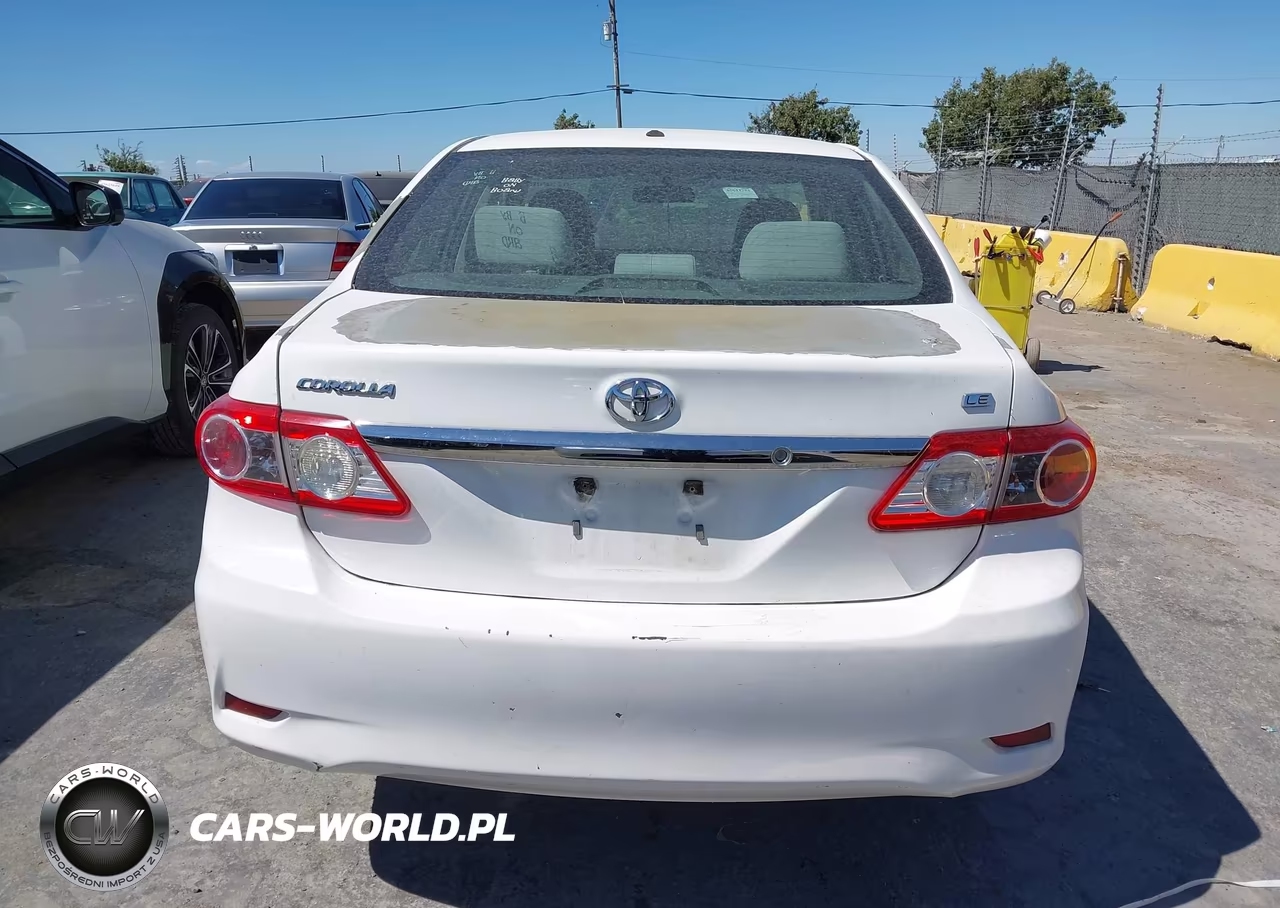 2013 Toyota Corolla Le VIN:5YFBU4EE1DP132589 - 16
