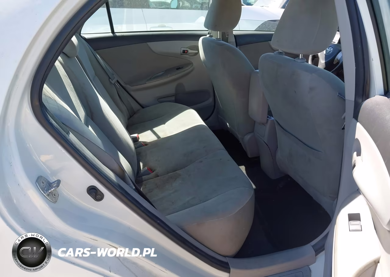 2013 Toyota Corolla Le VIN:5YFBU4EE1DP132589 - 8