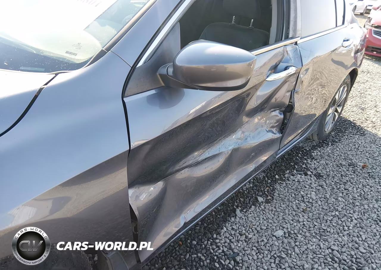 2015 Honda Accord Lx VIN:1HGCR2E33FA252704 - 17
