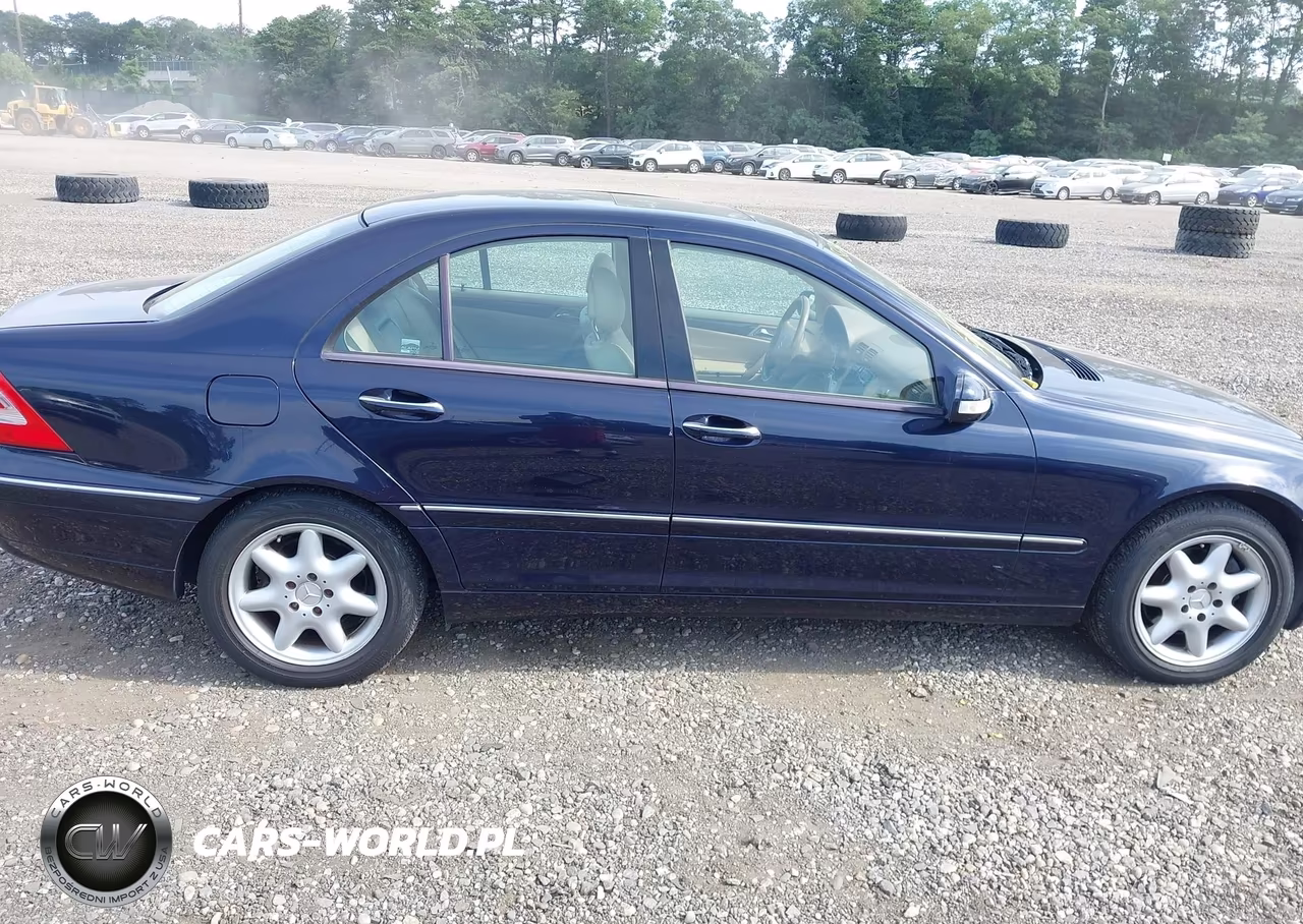 2003 Mercedes-Benz C 240 4Matic VIN:WDBRF81J93F430850 - 13