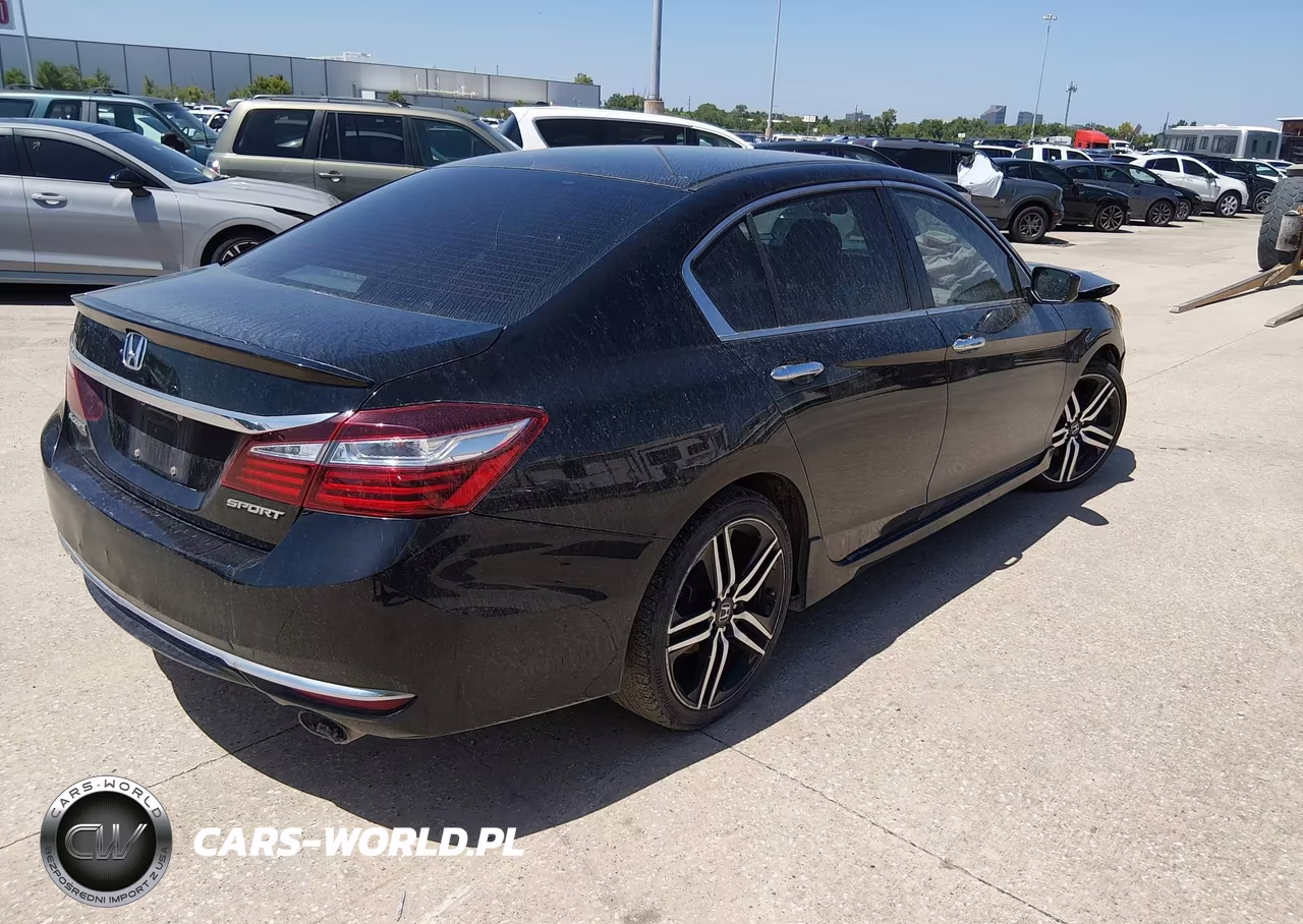 2016 Honda Accord Sport VIN:1HGCR2F52GA084975 - 4