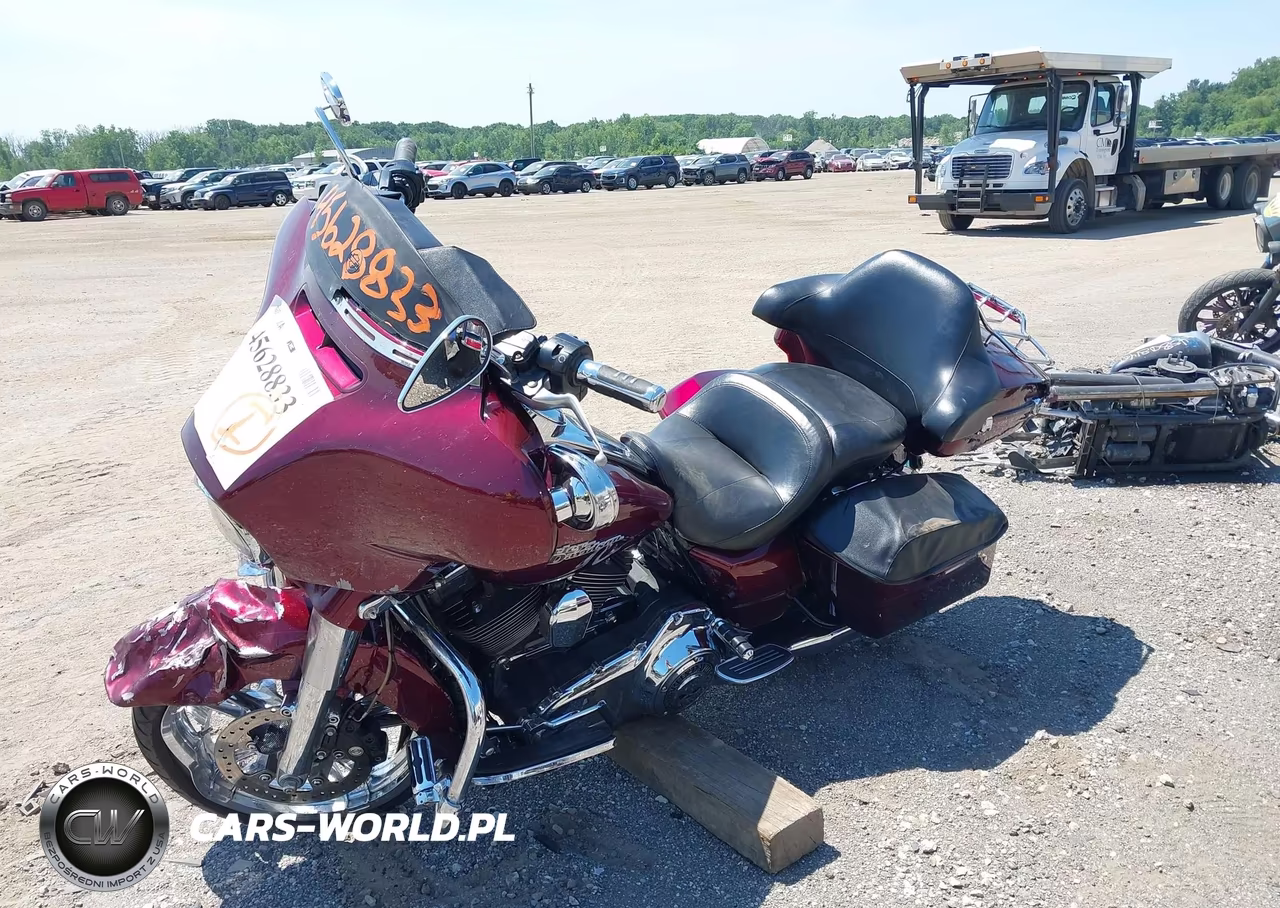 2014 Harley-Davidson Flhxs Street Glide Special VIN:1HD1KRM17EB705961 - 2