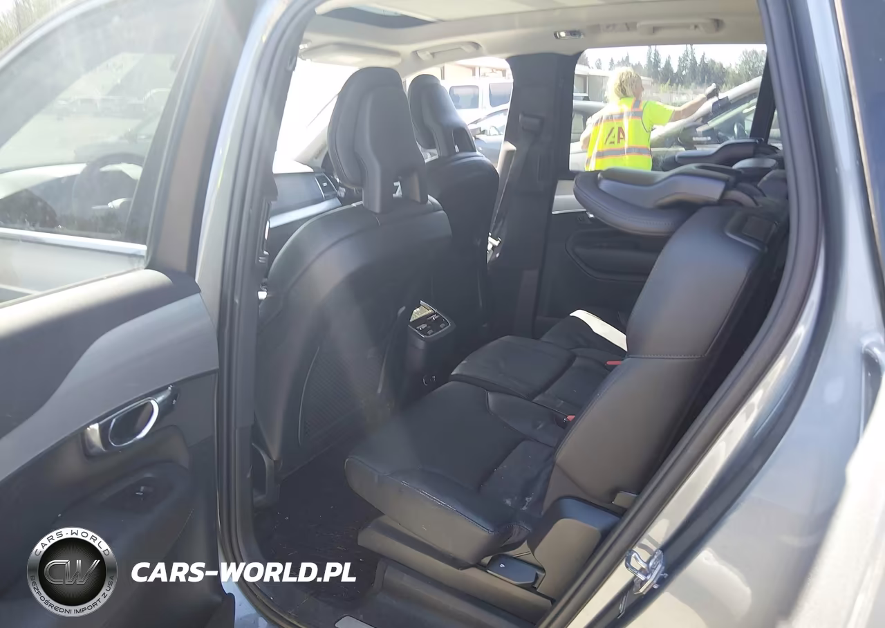 2017 Volvo Xc90 T6 Momentum VIN:YV4A22PK4H1112319 - 8