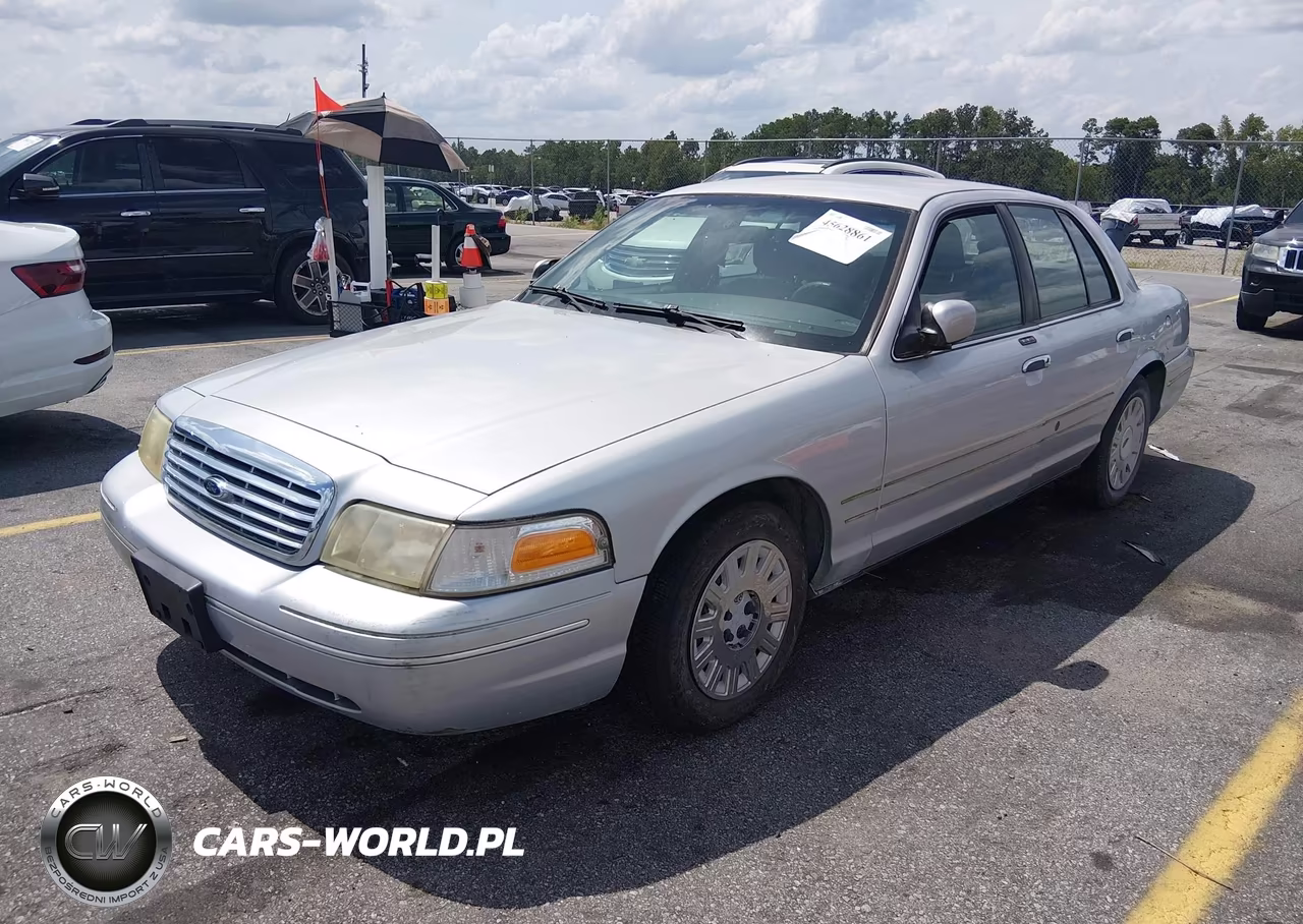 2003 Ford Crown Victoria Standard VIN:2FAFP73W83X110157 - 2