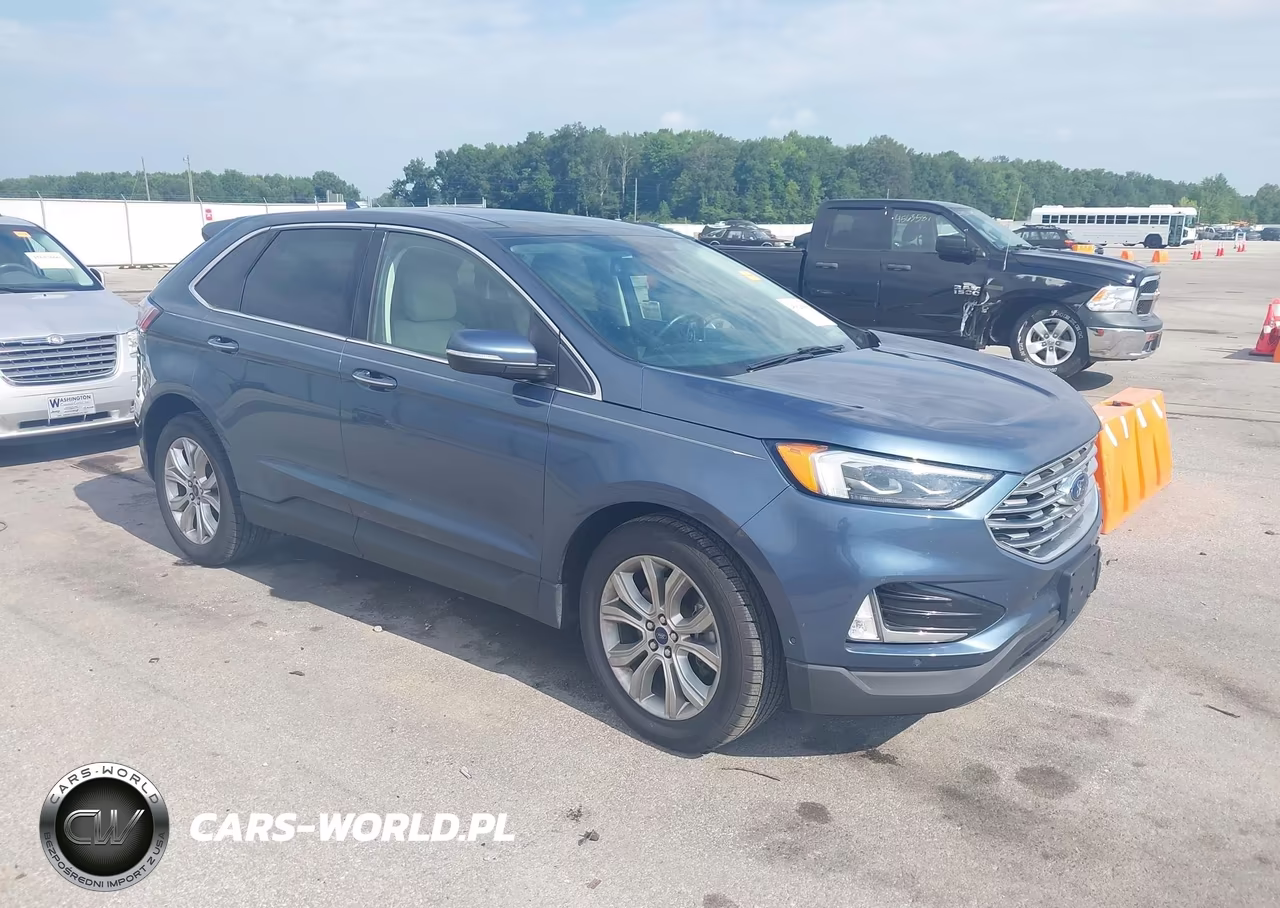 2019 Ford Edge Titanium