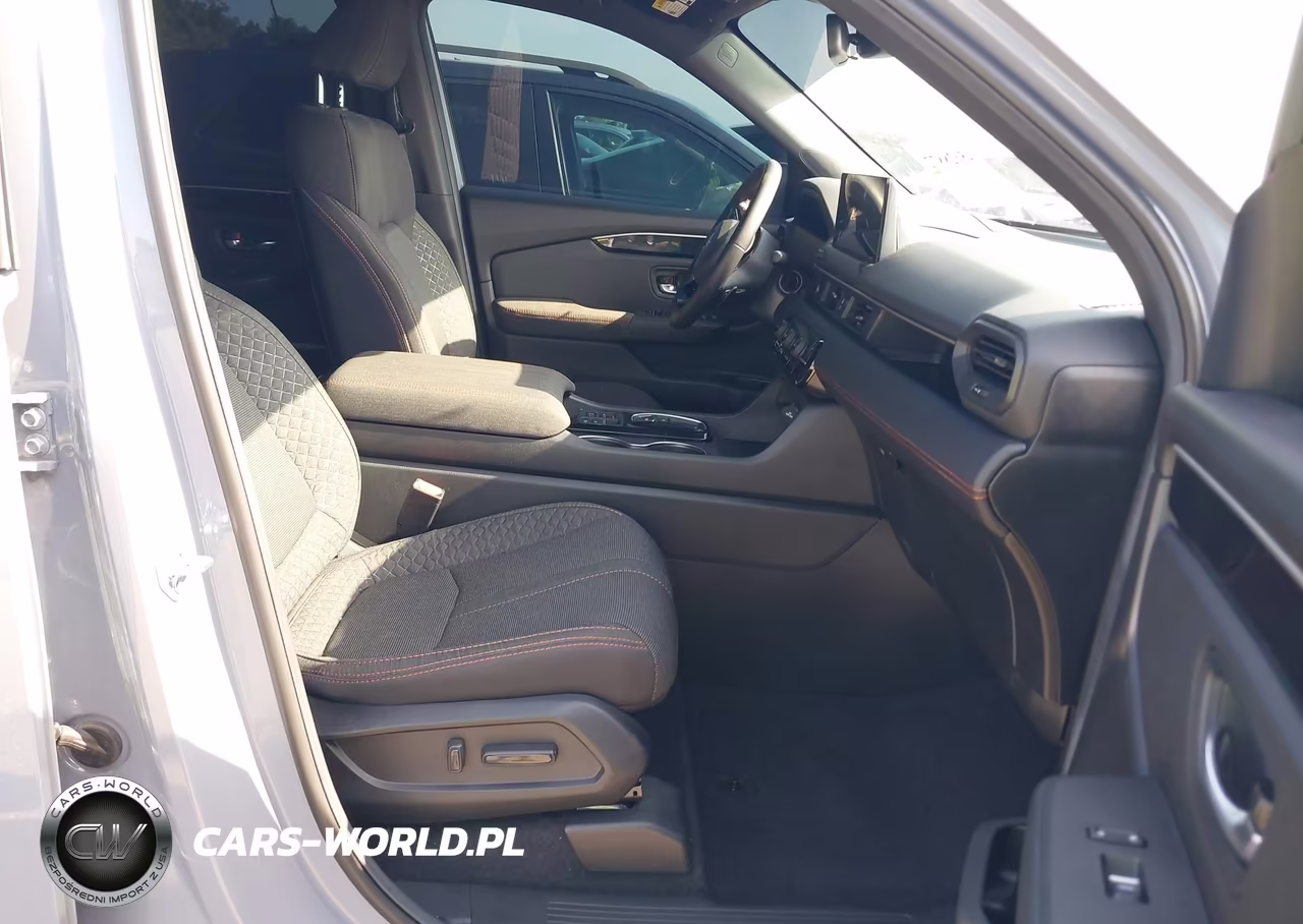 2026 Honda Pilot Sport VIN:5FNYG2H33TB001710 - 5