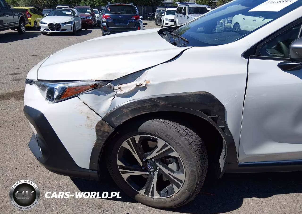 2024 Subaru Crosstrek Premium VIN:JF2GUADC2RH399054 - 6