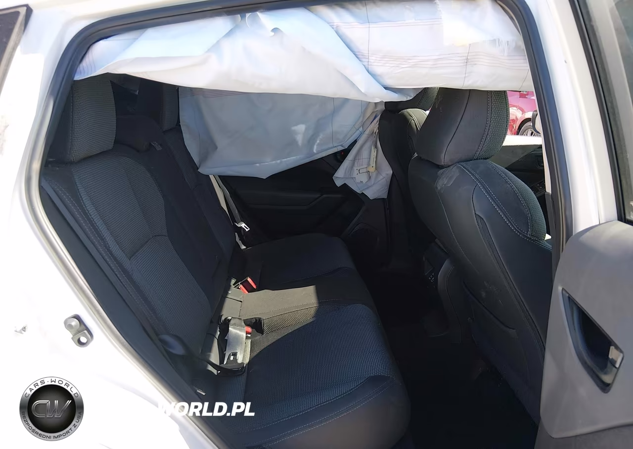 2024 Subaru Crosstrek Premium VIN:JF2GUADC2RH399054 - 8