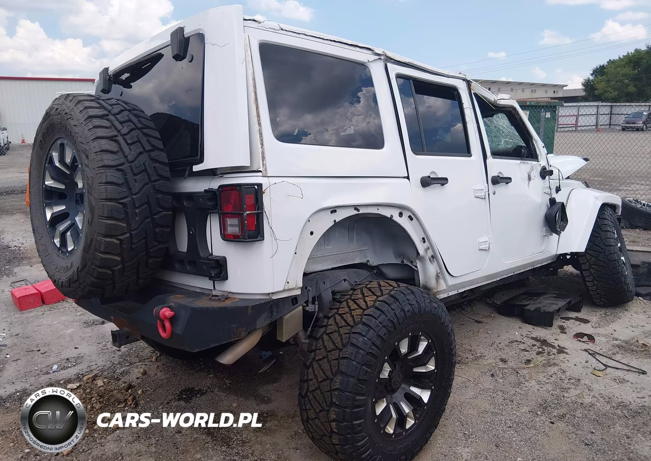 2017 Jeep Wrangler Unlimited Smoky Mountain VIN:1C4BJWEG2HL706248 - 4