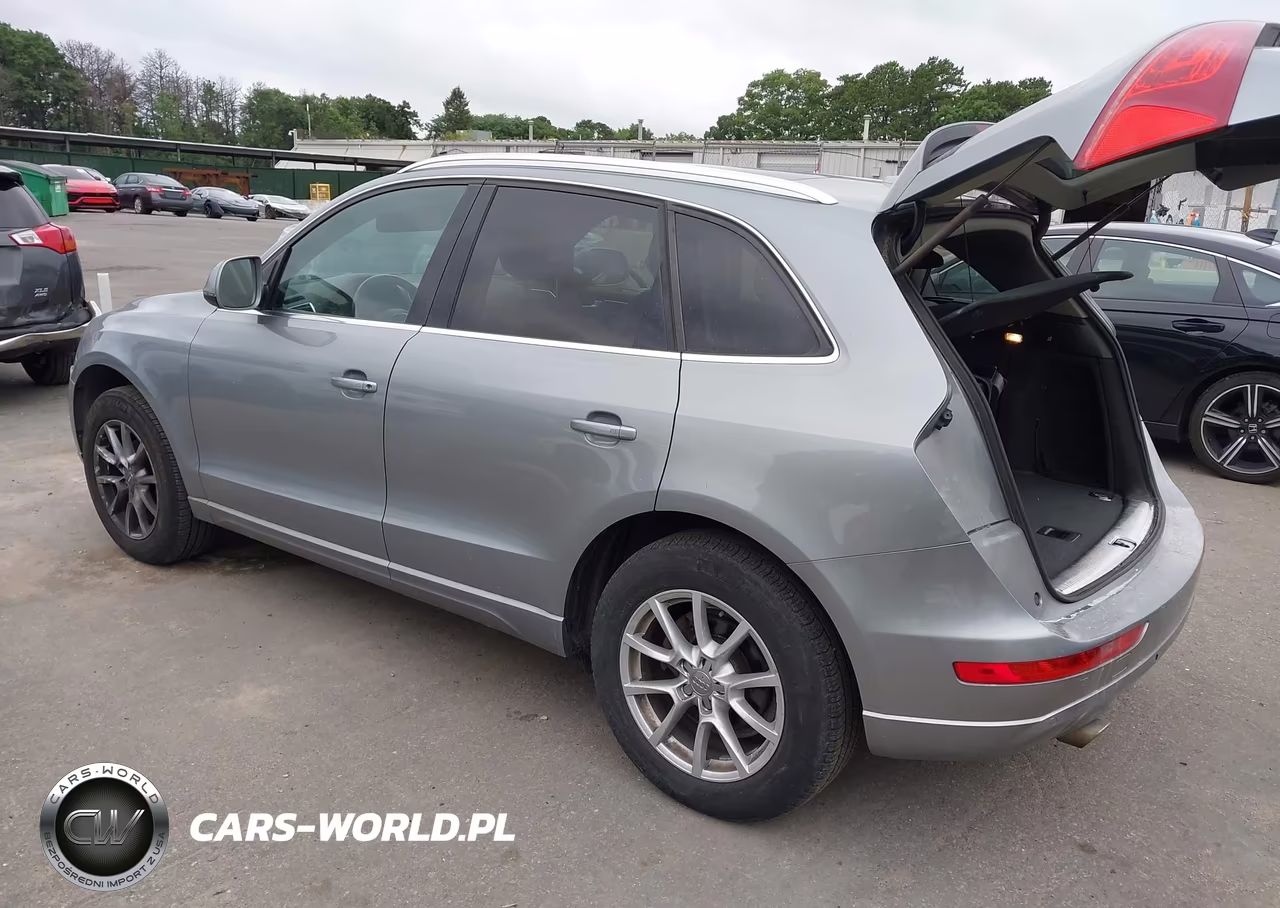 2010 Audi Q5 3.2 Premium VIN:WA1LKAFP3AA032089 - 3