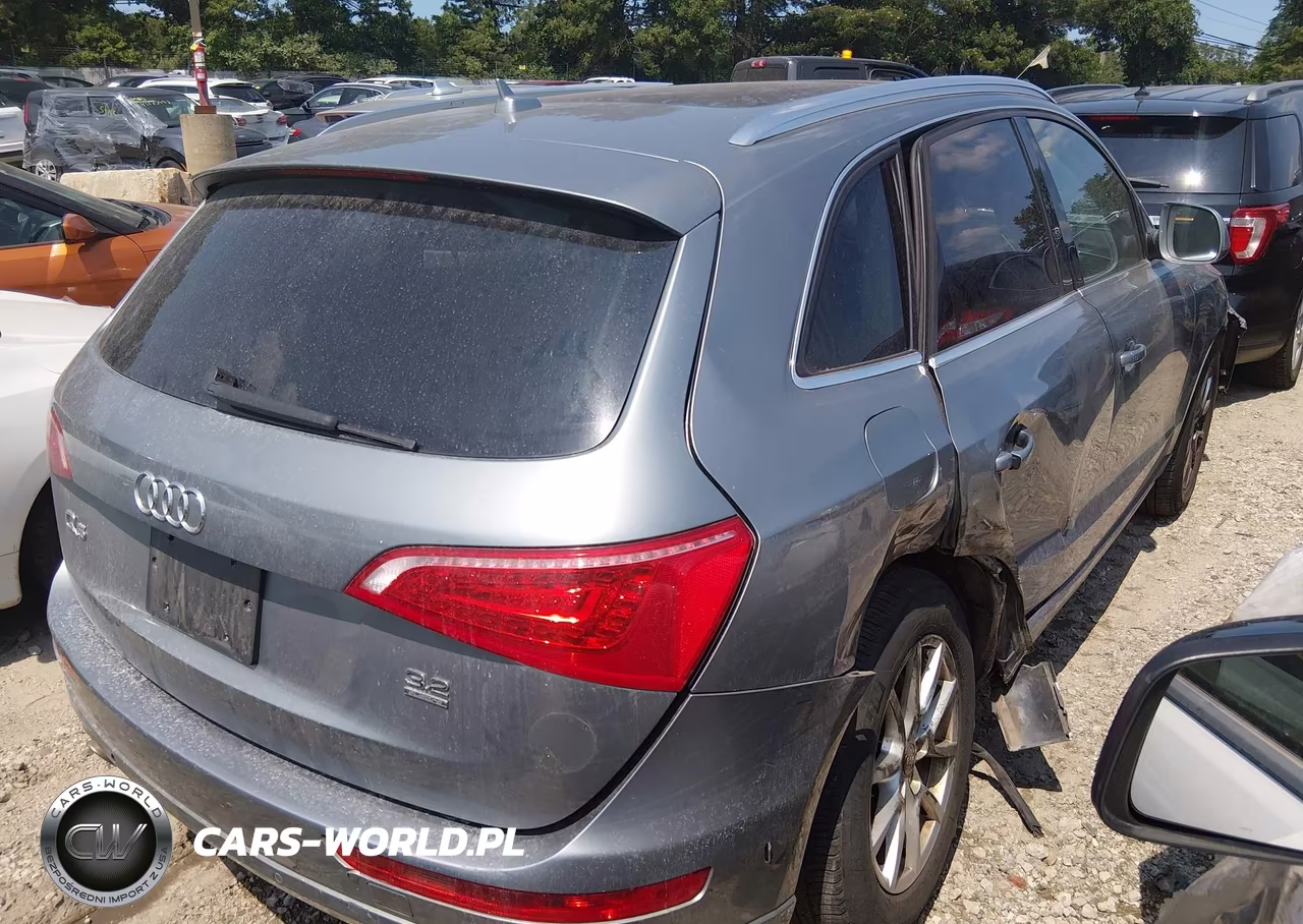 2010 Audi Q5 3.2 Premium VIN:WA1LKAFP3AA032089 - 4