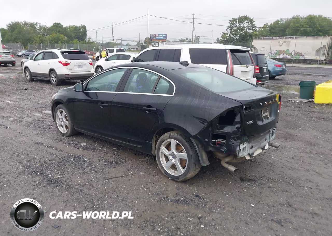 2012 Volvo S60 T5 VIN:YV1622FSXC2056040 - 3
