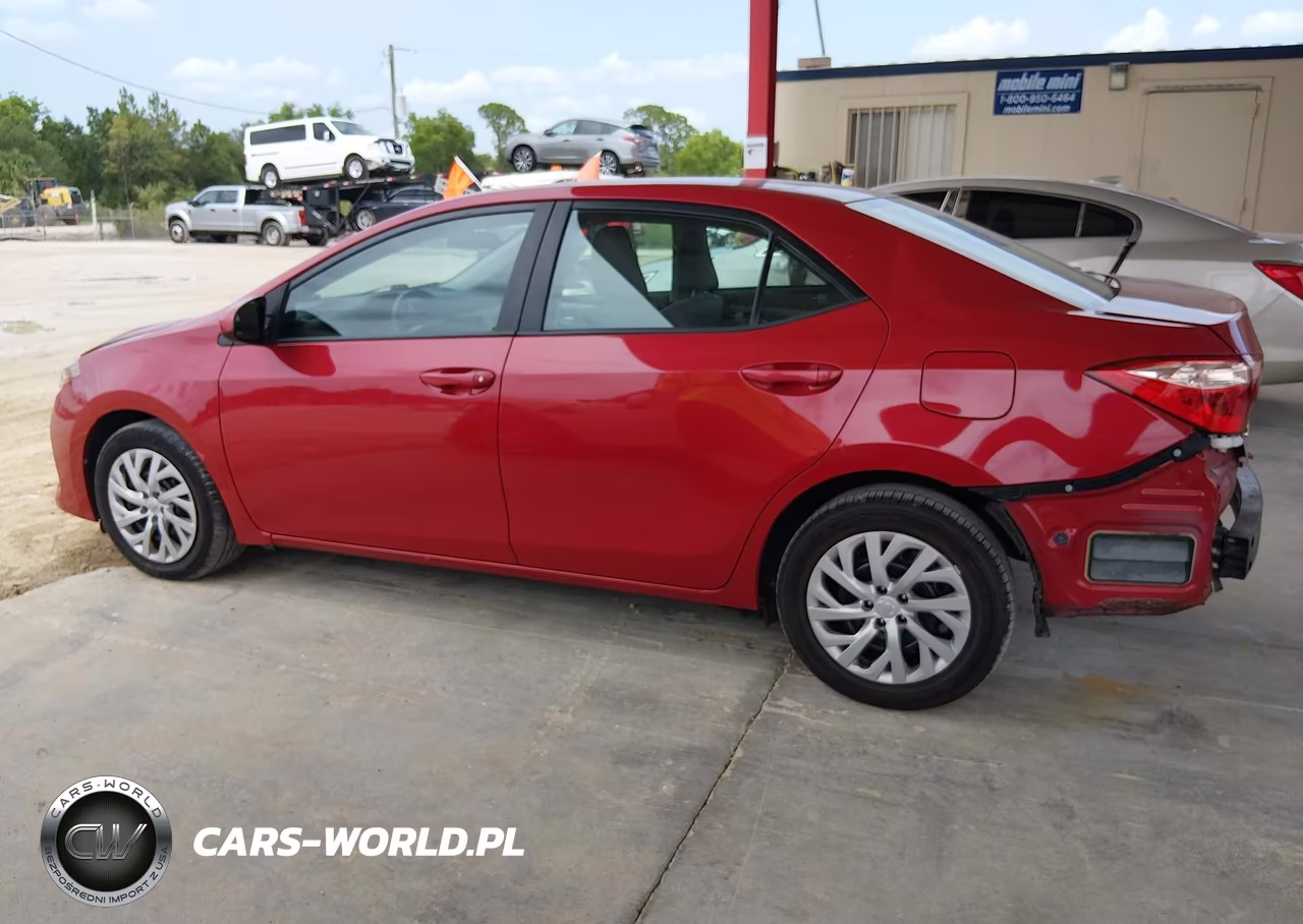 2017 Toyota Corolla Le VIN:2T1BURHE3HC815649 - 14