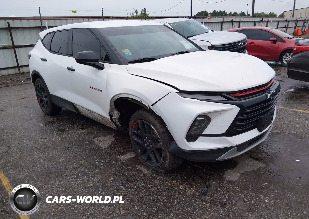 2024 Chevrolet Blazer Fwd 2Lt VIN:3GNKBCR4XRS121724 - 1