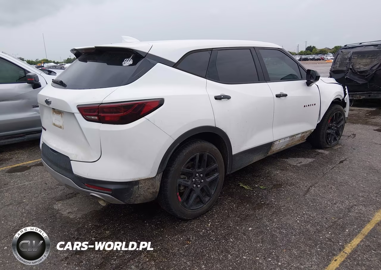 2024 Chevrolet Blazer Fwd 2Lt VIN:3GNKBCR4XRS121724 - 4
