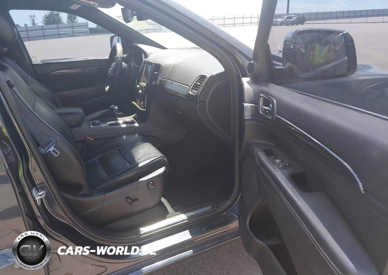 2014 Jeep Grand Cherokee Overland VIN:1C4RJFCT7EC181276 - 5