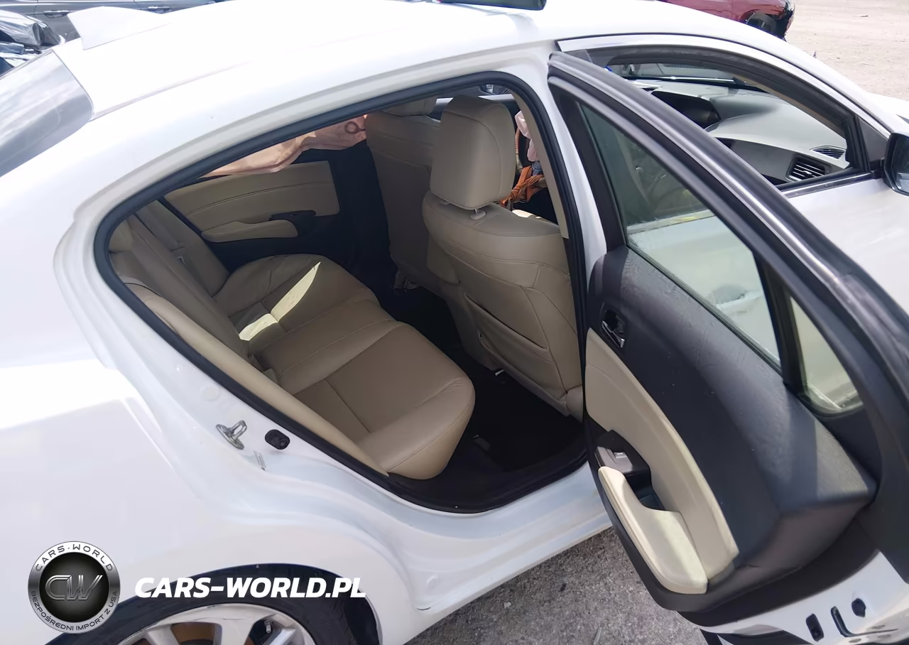 2018 Acura Ilx Acurawatch Plus Package VIN:19UDE2F38JA000888 - 8