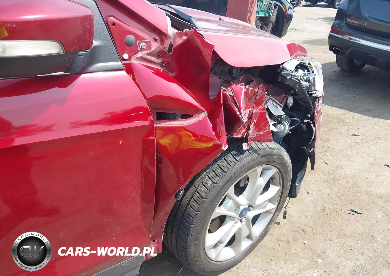 2016 Ford Escape Titanium VIN:1FMCU9JX8GUA52203 - 6