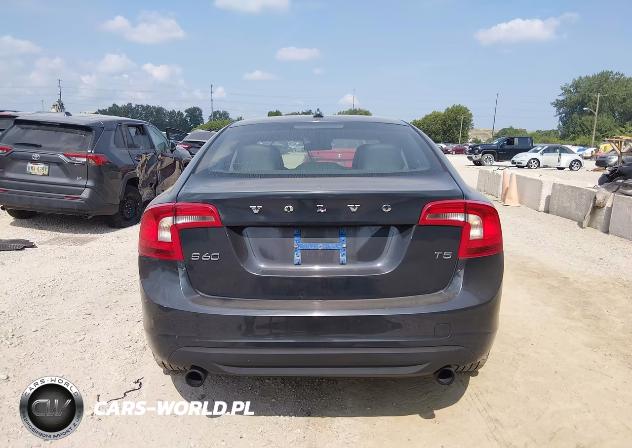 2013 Volvo S60 T5 VIN:YV1612FS5D2203420 - 16
