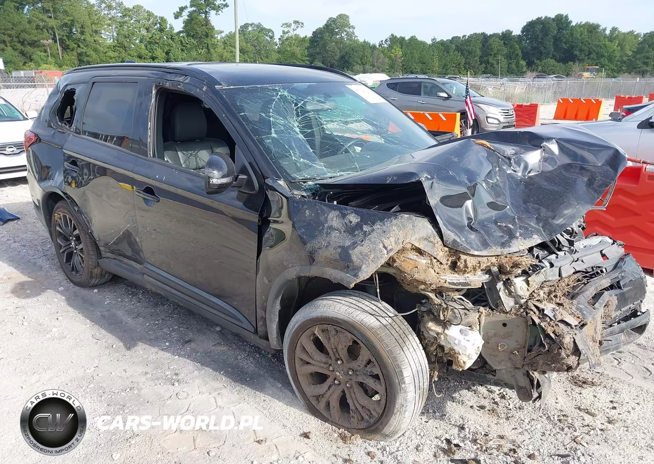 2019 Mitsubishi Outlander Le – zdjęcie 1 z 16