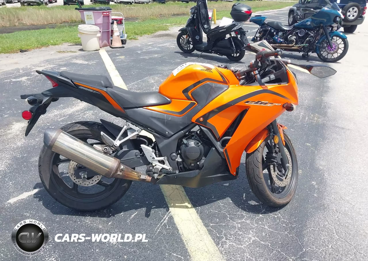 2016 Honda Cbr300 R VIN:MLHNC5101G5200467 - 12