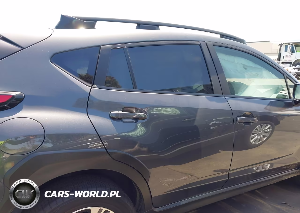 2024 Subaru Crosstrek Premium VIN:JF2GUADC4RH875904 - 13