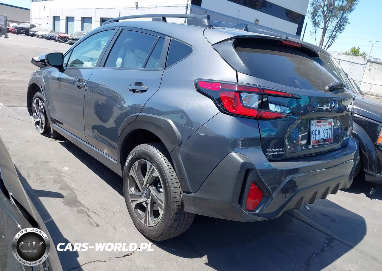 2024 Subaru Crosstrek Premium VIN:JF2GUADC4RH875904 - 3