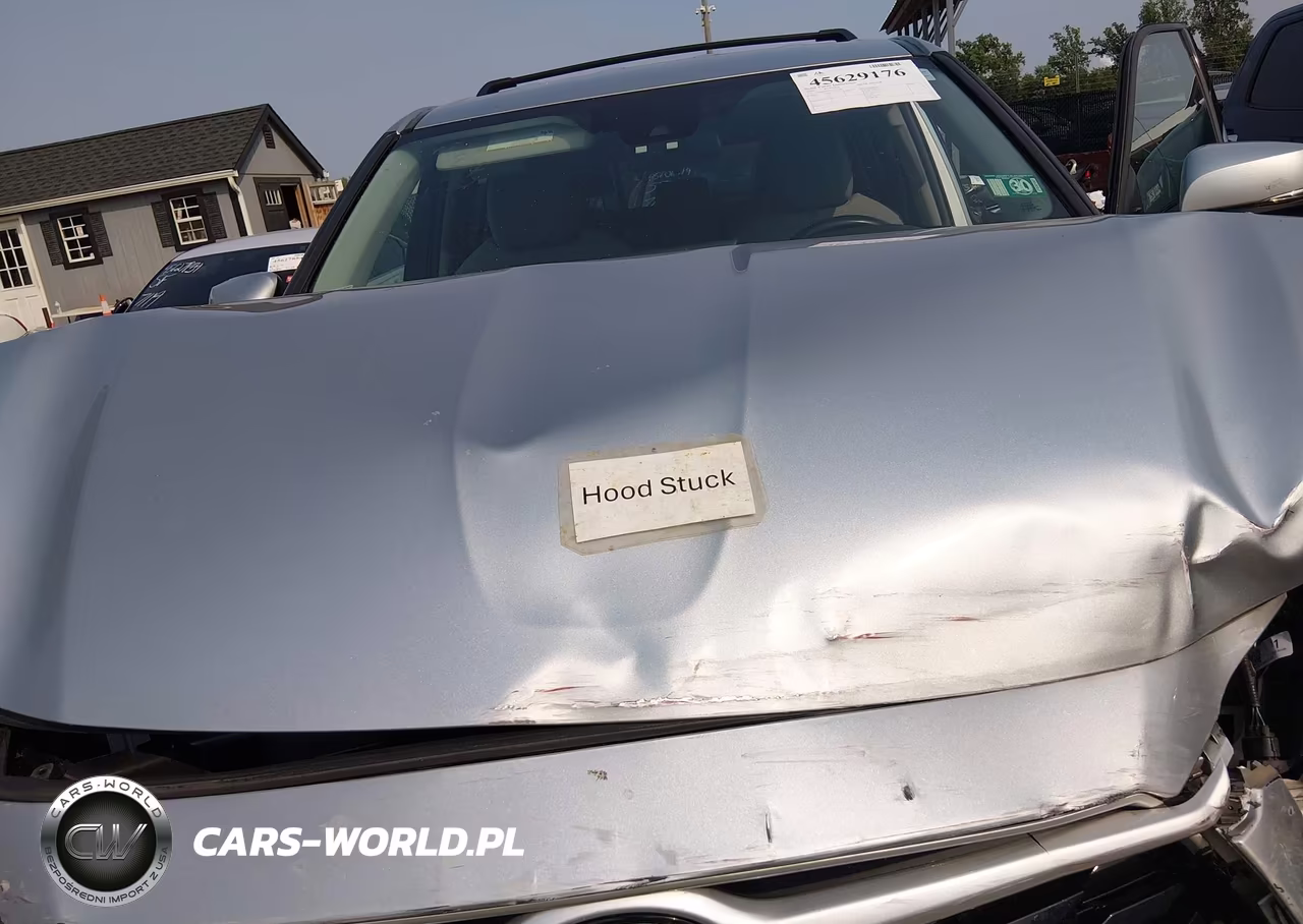 2020 Toyota Highlander Hybrid Le VIN:5TDBBRCH7LS512249 - 10