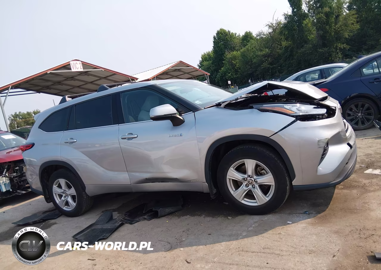 2020 Toyota Highlander Hybrid Le VIN:5TDBBRCH7LS512249 - 13