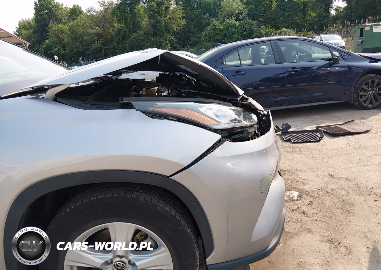 2020 Toyota Highlander Hybrid Le VIN:5TDBBRCH7LS512249 - 18