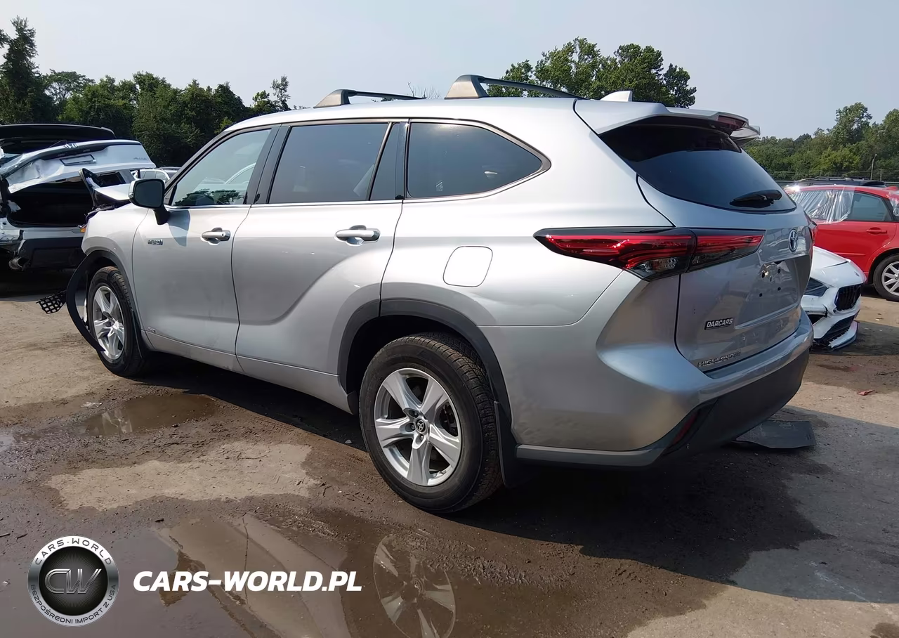 2020 Toyota Highlander Hybrid Le VIN:5TDBBRCH7LS512249 - 3