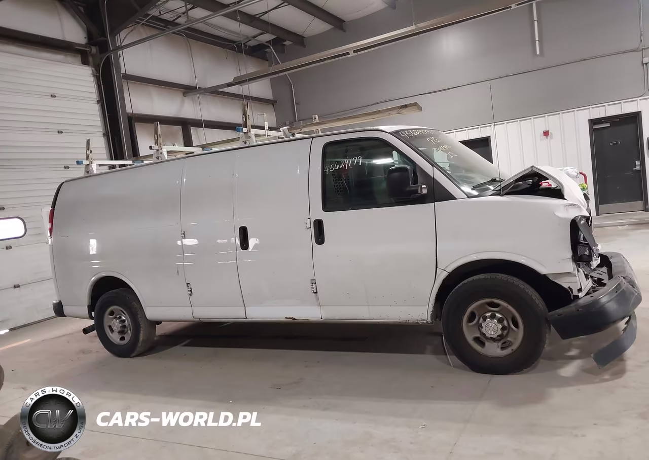 2017 Chevrolet Express 3500 Work Van VIN:1GCZGHFF5H1113123 - 13
