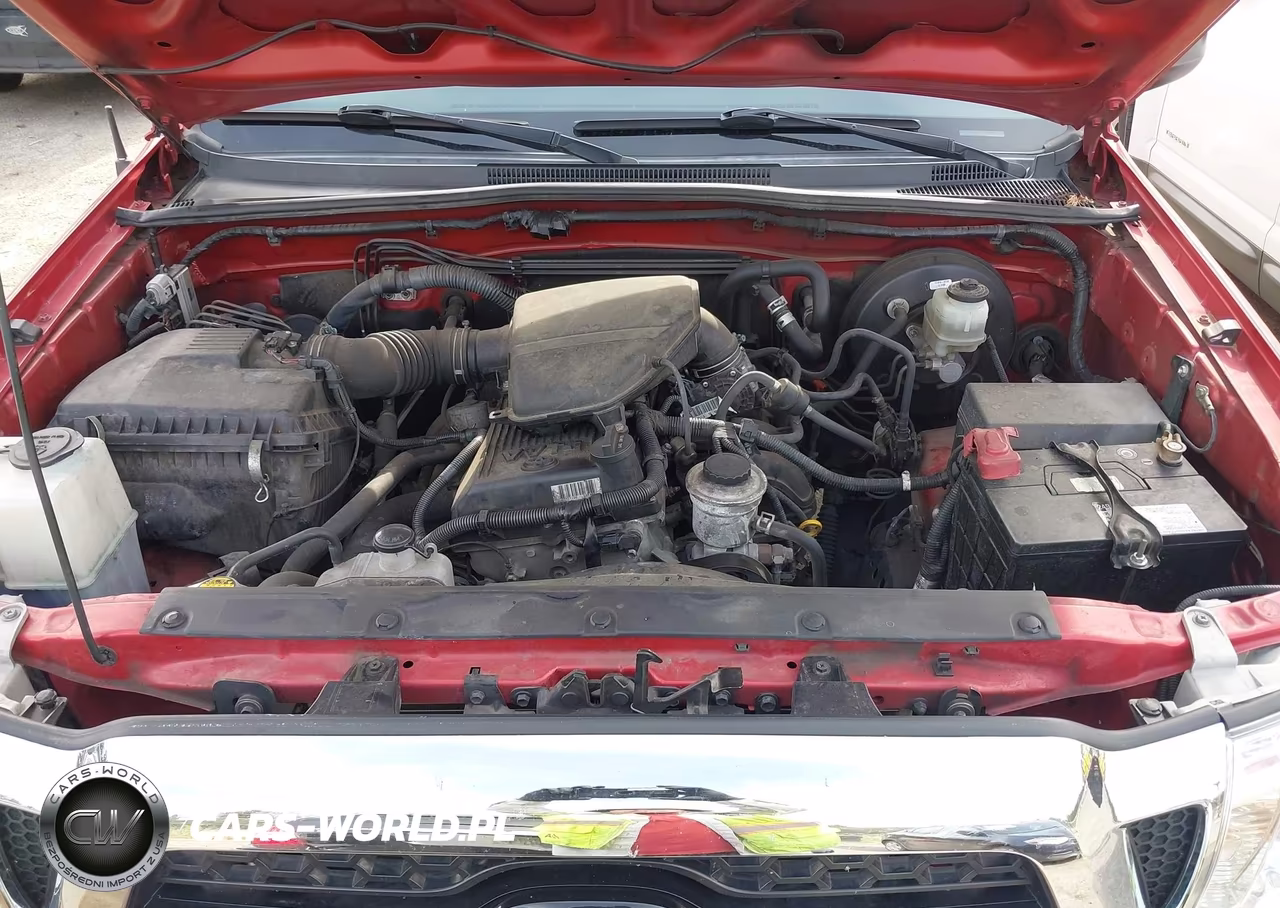 2011 Toyota Tacoma Prerunner VIN:5TFJX4GN2BX005199 - 10