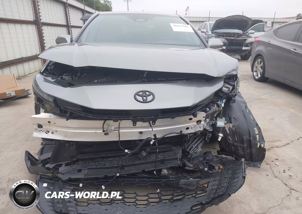 2026 Toyota Camry Se VIN:4T1DAACK2TU285777 - 13