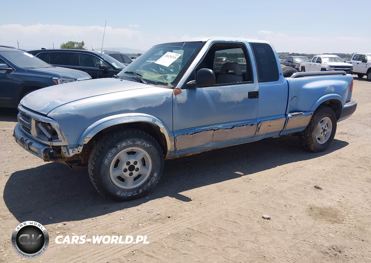 1996 Chevrolet S Truck S10 VIN:1GCDT19W6T8225678 - 2