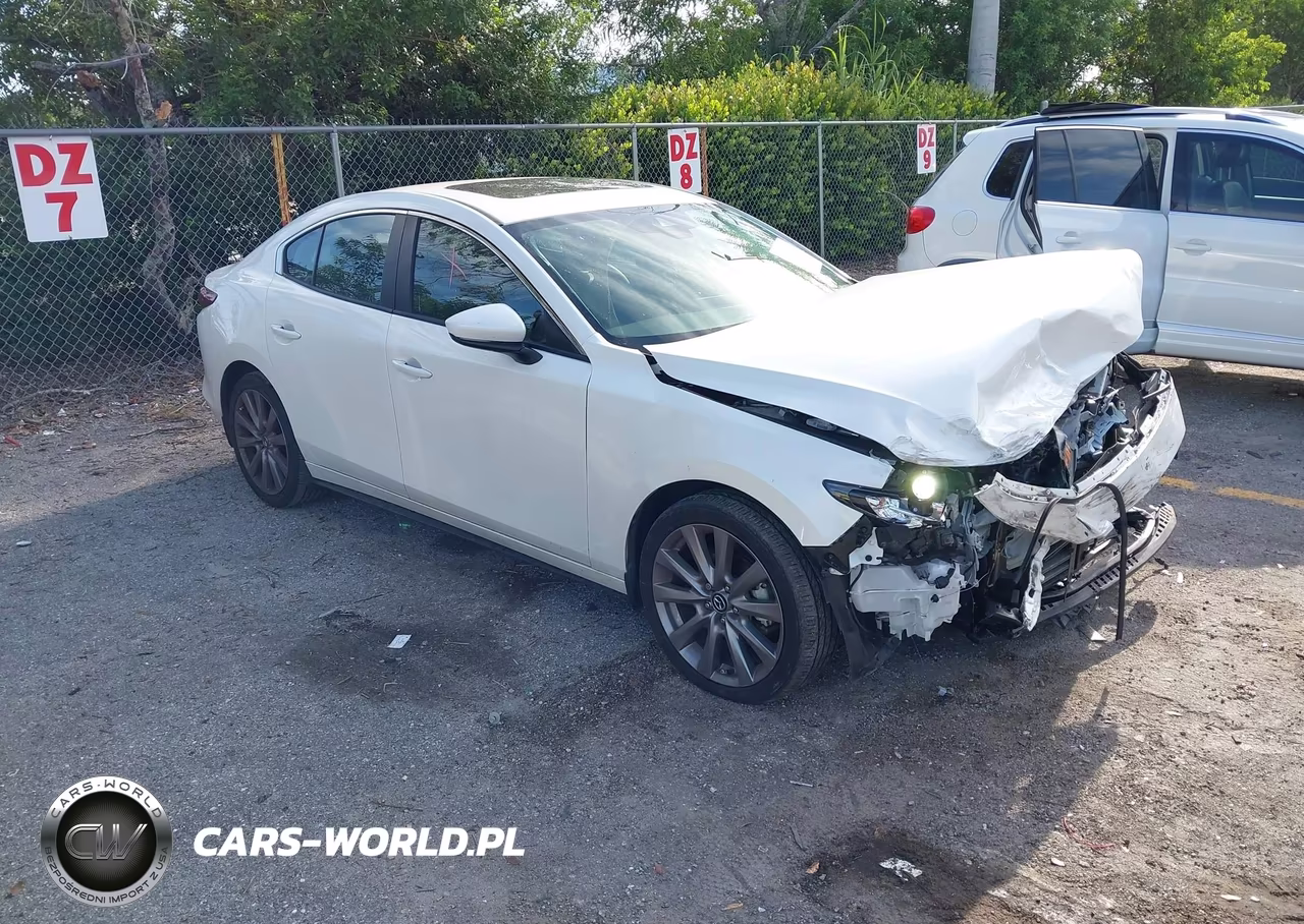 2023 Mazda Mazda3 2.5 S Preferred – zdjęcie 1 z 16