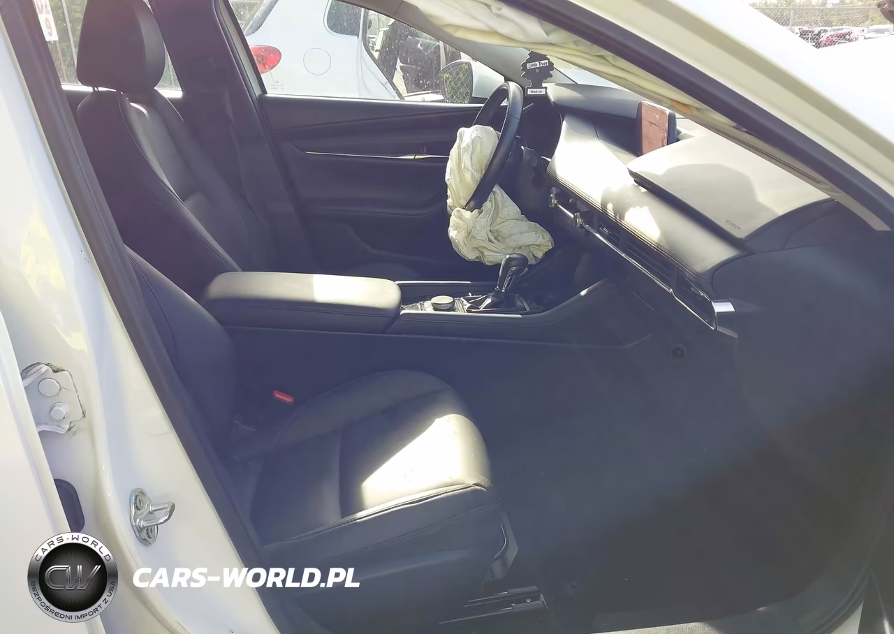 2023 Mazda Mazda3 2.5 S Preferred VIN:3MZBPACM1PM379846 - 5