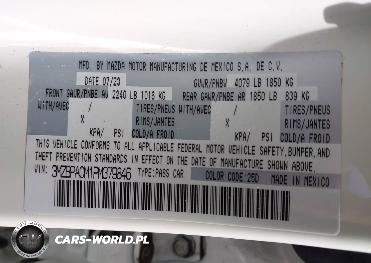 2023 Mazda Mazda3 2.5 S Preferred VIN:3MZBPACM1PM379846 - 9