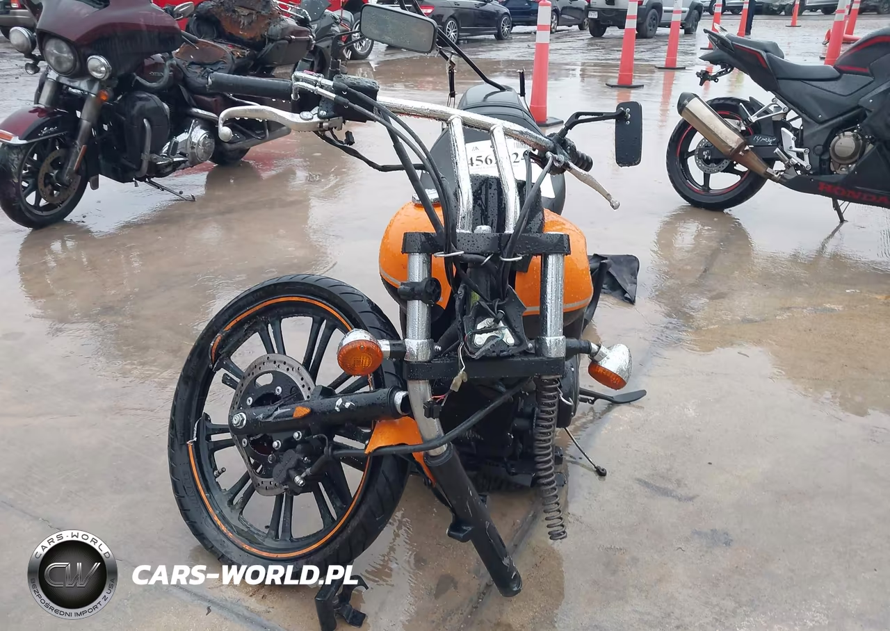 2021 Kawasaki Vn900 C VIN:JKAVN2C12MA076109 - 5