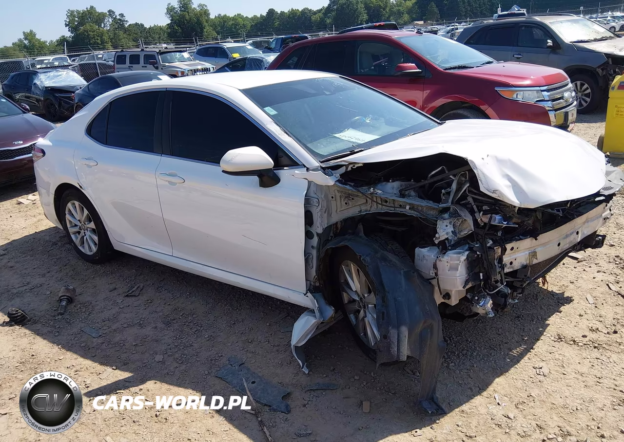 2020 Toyota Camry Le
