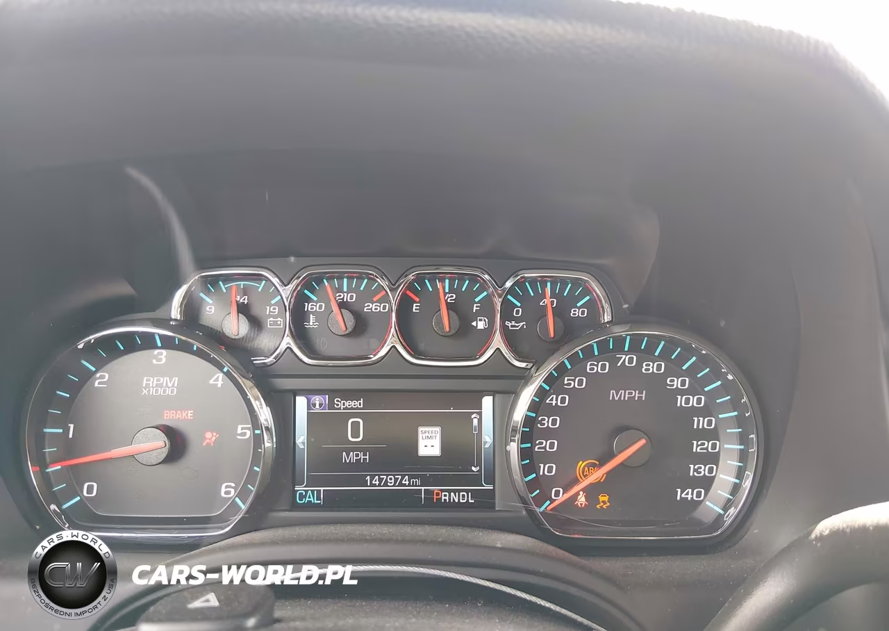 2018 Chevrolet Suburban Lt VIN:1GNSCHKC1JR308160 - 7