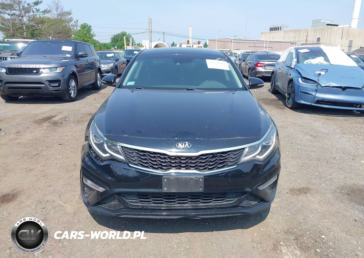 2019 Kia Optima Lx VIN:5XXGT4L34KG359551 - 12