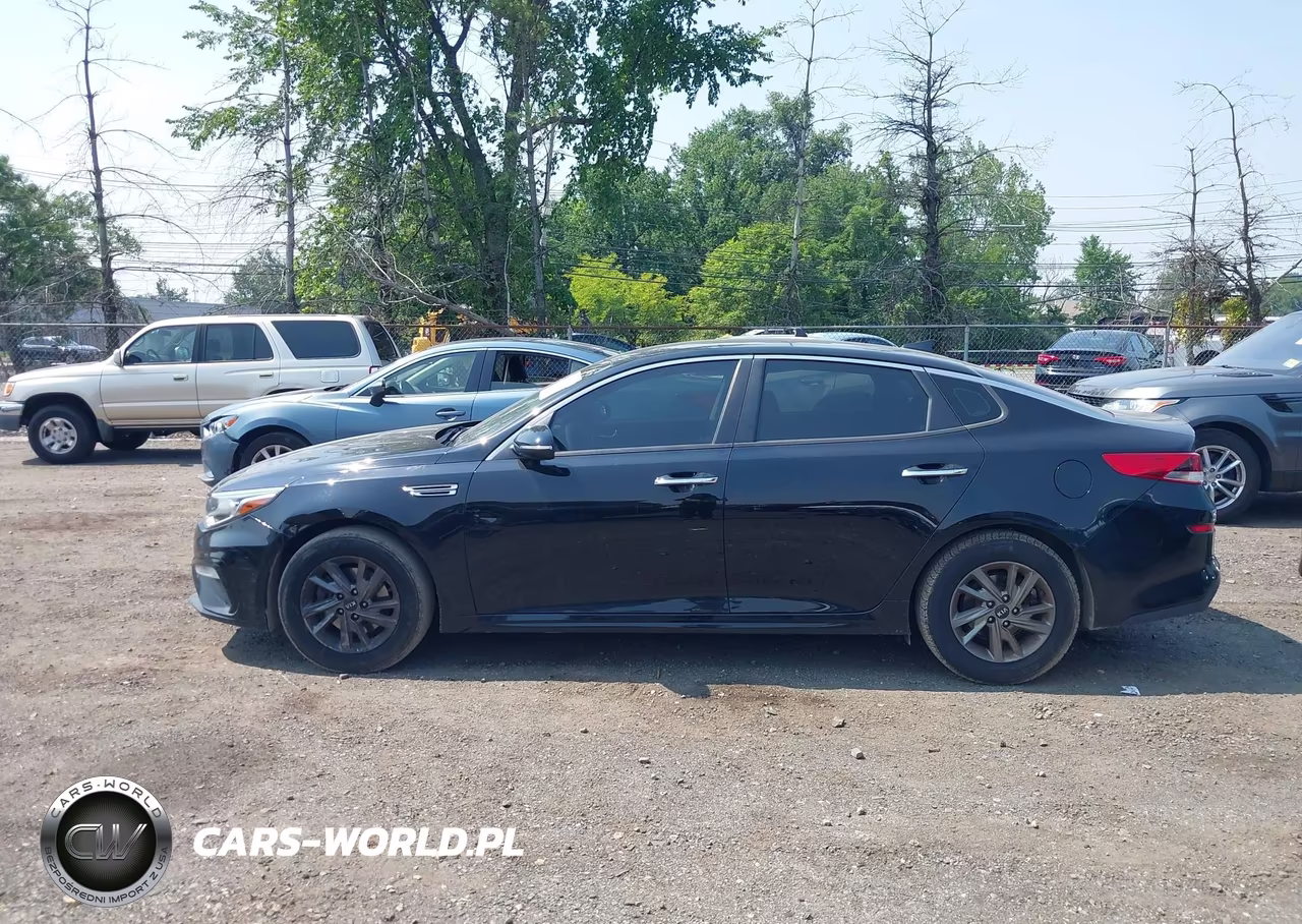 2019 Kia Optima Lx VIN:5XXGT4L34KG359551 - 14