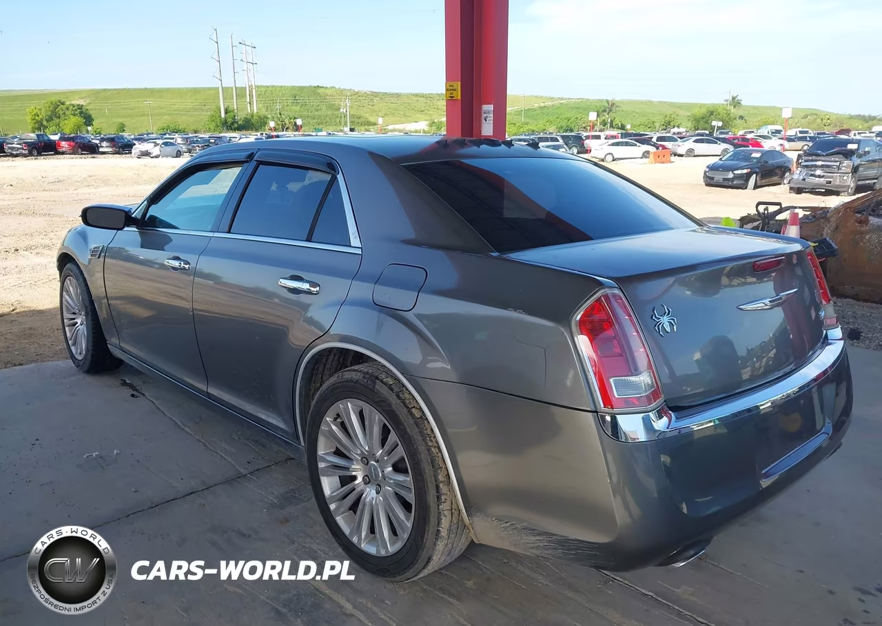 2011 Chrysler 300 Limited VIN:2C3CA5CG7BH560763 - 3