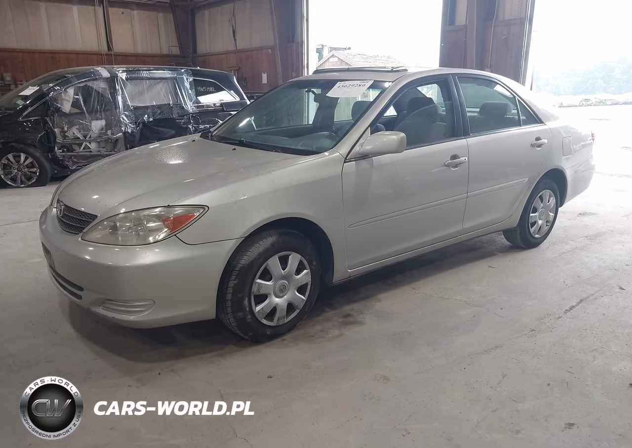2004 Toyota Camry Le VIN:4T1BE32K44U938104 - 2